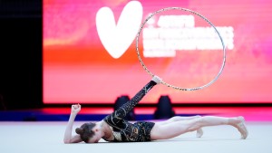 f hoop varfolomeev darja ger ph simone ferraro sfa02081 copia